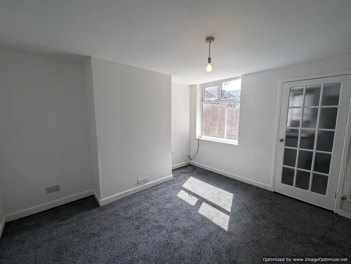1 bed property in 35, Timbrell Ave, Cheshire